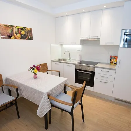 Luxury Studio Apartment Honeymoon Split Exteriér fotografie