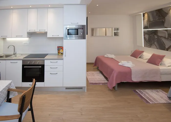Luxury Studio Apartment Honeymoon
