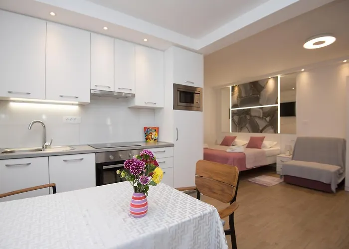 Luxury Studio Apartment Honeymoon