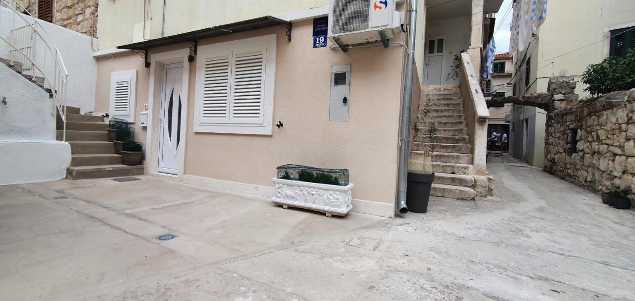 Luxury Honeymoon Apartament Split